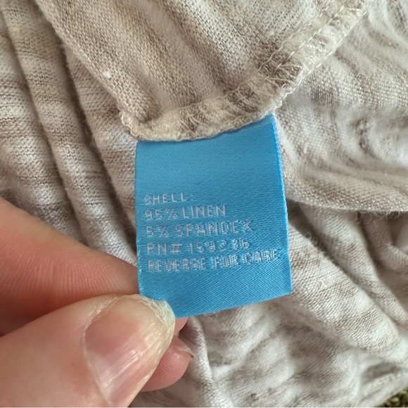 J McLaughlin Stripe Button Blouse Size Medium - Picture 9 of 13